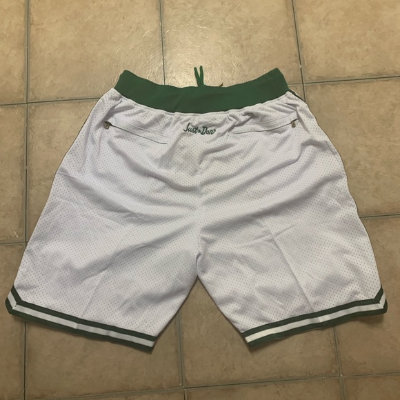 Brand New NBA Boston Celtics Embroidered Shorts - Picture 2 of 5